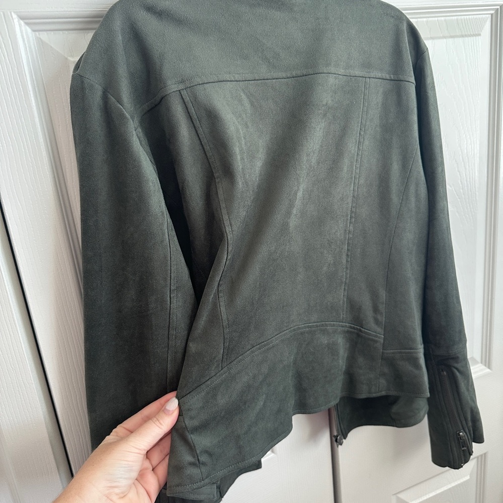 BB Dakota Women's Olive suede Jacket - Picture 7 of 9